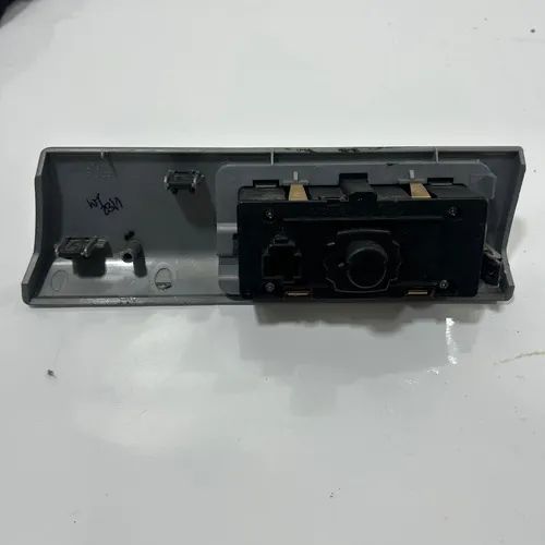 Botão Comando Farol Land Rover Freelander 2 2011 A 2012
