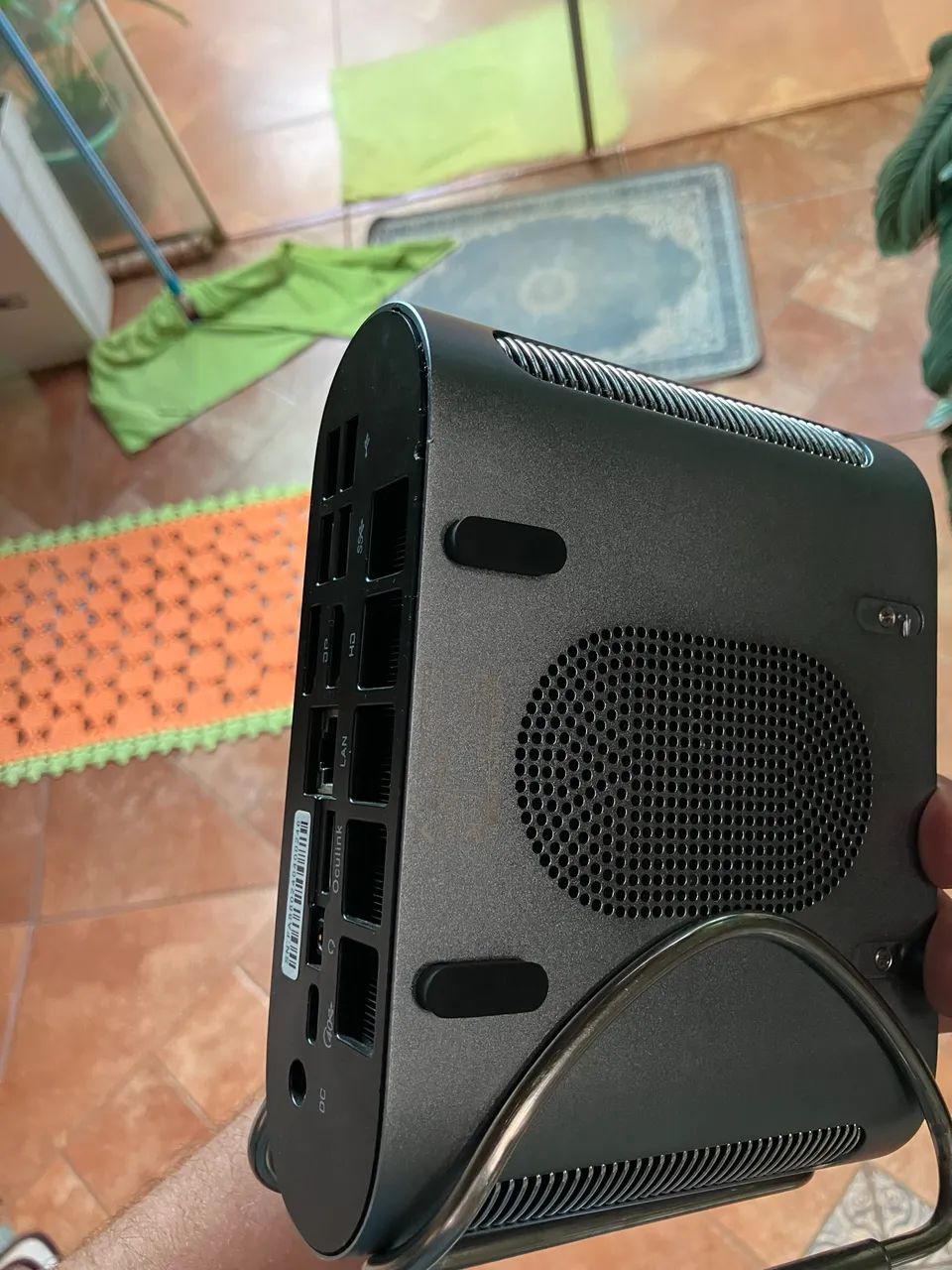 Mini PC Ryzen 7 8845HS Radeon 780m - Foto 3