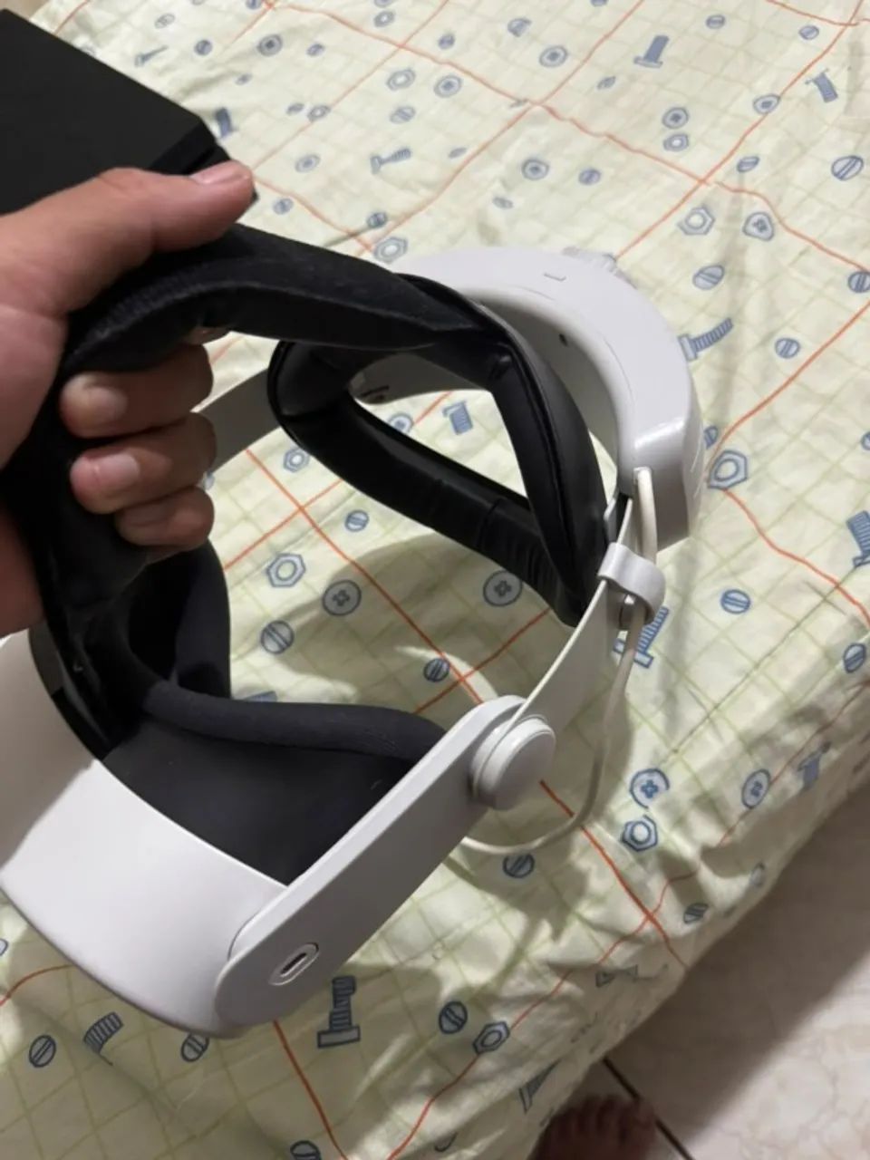 OCULOS VR QUEST 3S com suporte e bateria extra - Foto 3