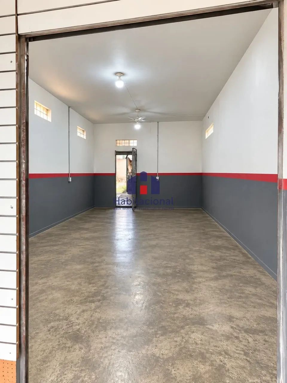BARRACÃO À VENDA  EXCELENTE PONTO COMERCIAL - Foto 4
