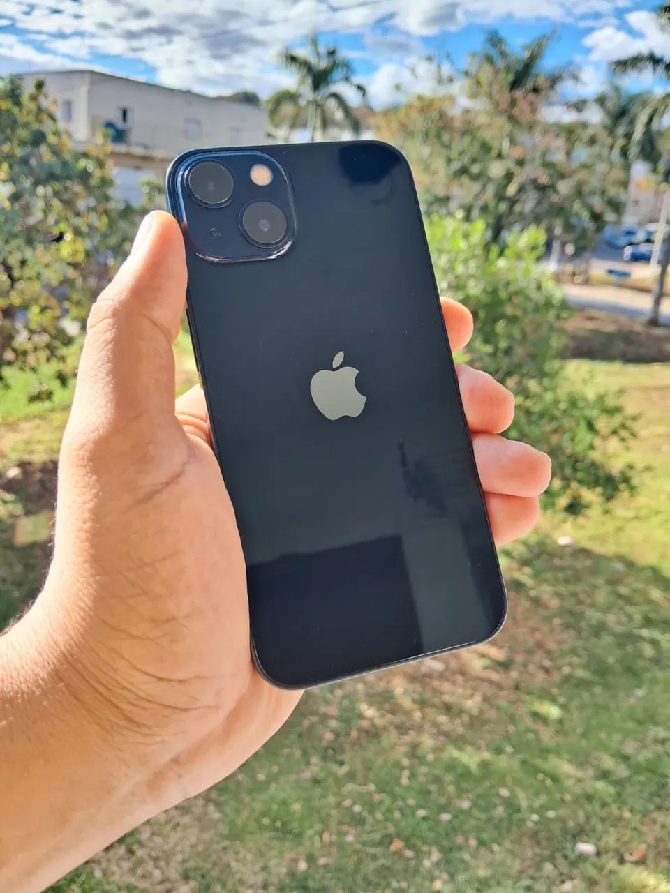 iPhone 13 