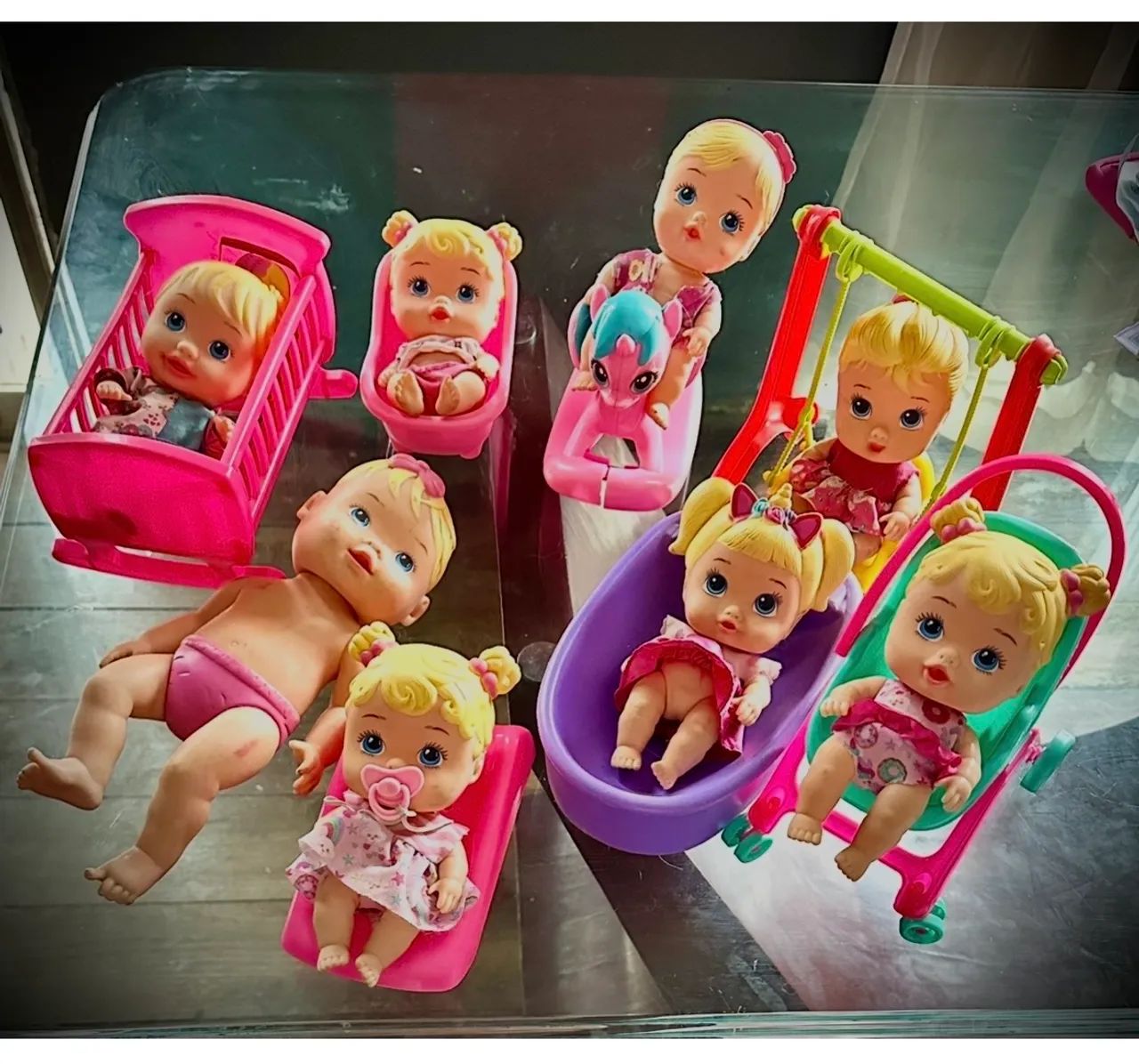Jogo de bonecas em kits