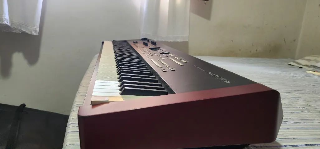 Teclado yamaha MOXF8  - Foto 4