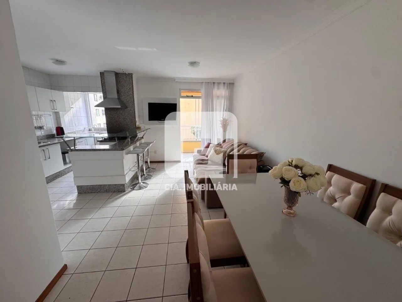 Apartamento de 1 quarto mobiliado em Coqueiros - Foto 2