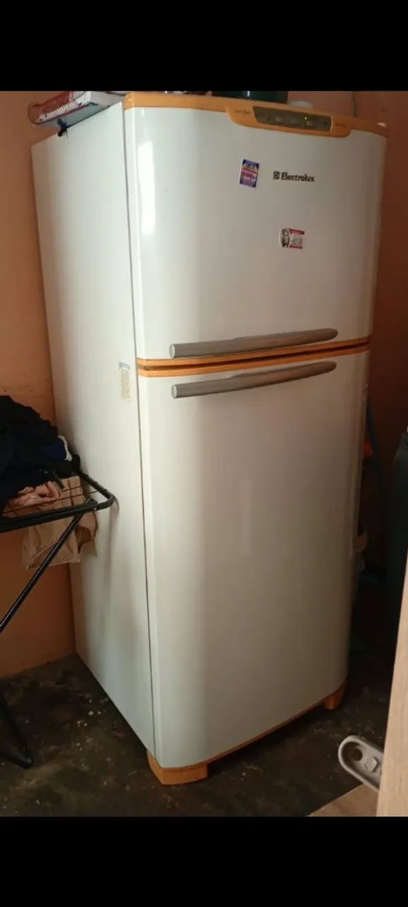 Geladeira Eletrolux