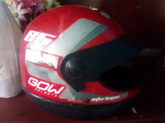 Capacete GOW