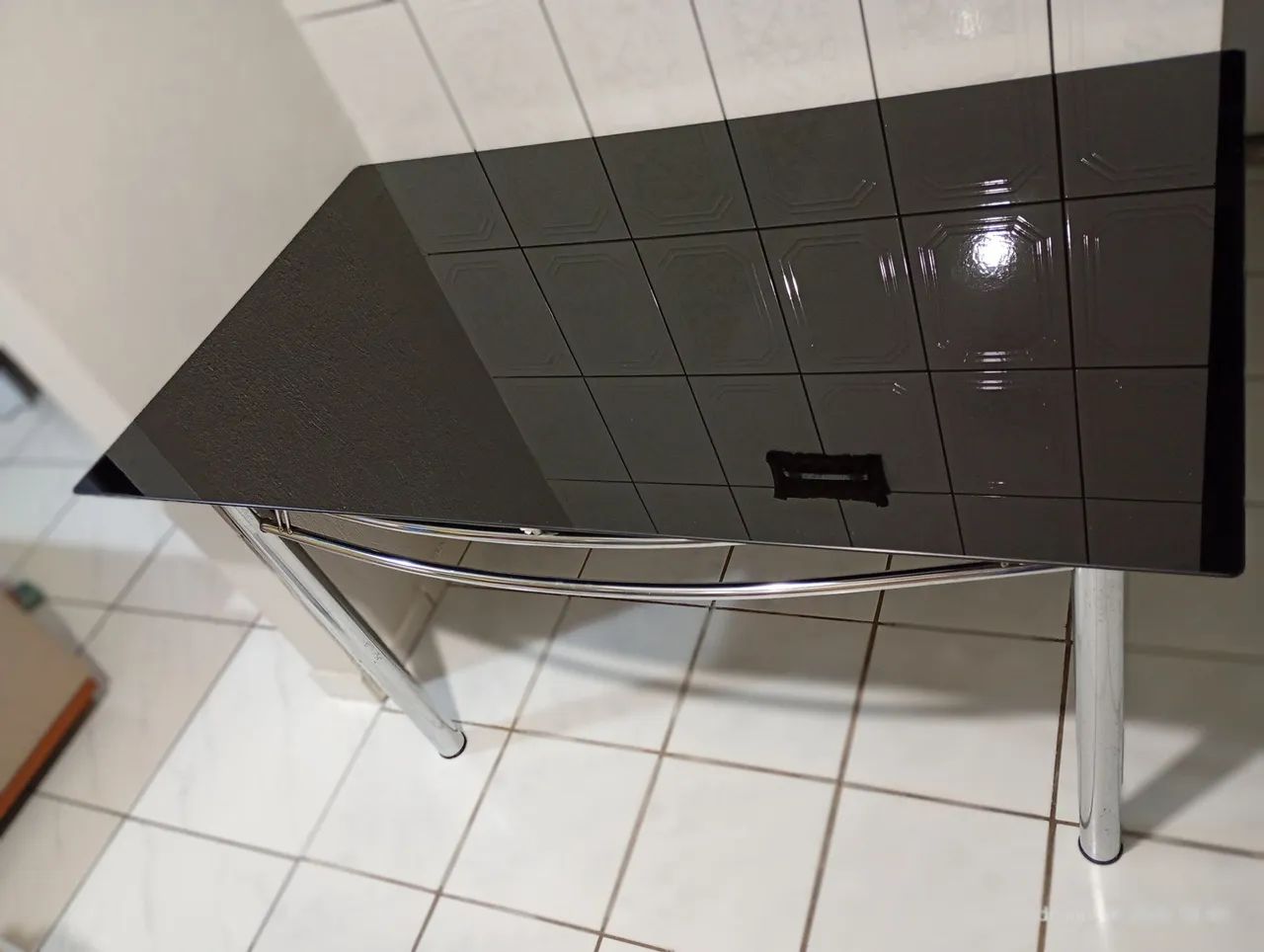 Mesa com Tampo de Vidro