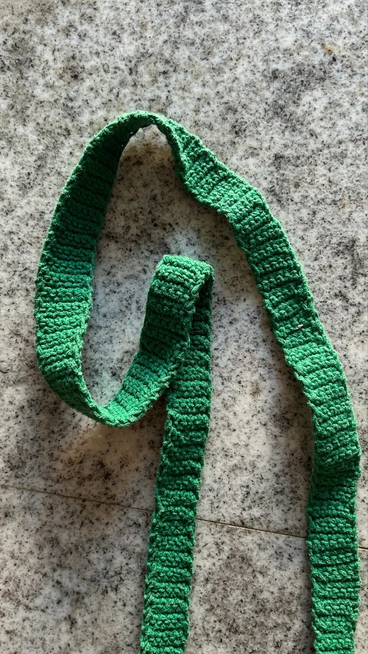 Porta Garrafa de Crochê Artesanal com Alça - Foto 5