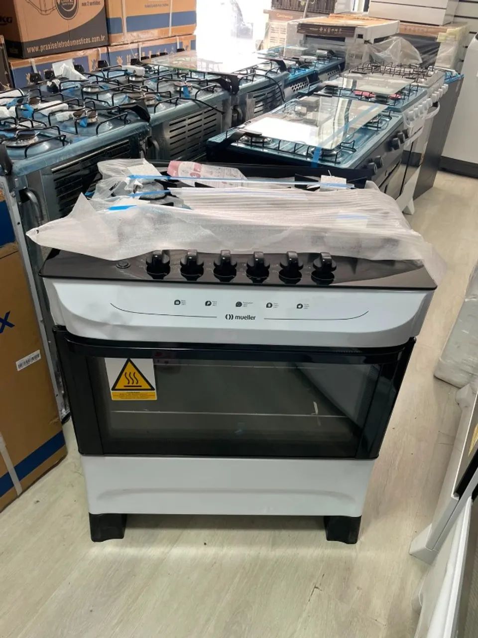 Fogão Mueller branco 5 Bocas com mesa de vidro e acendimento automático