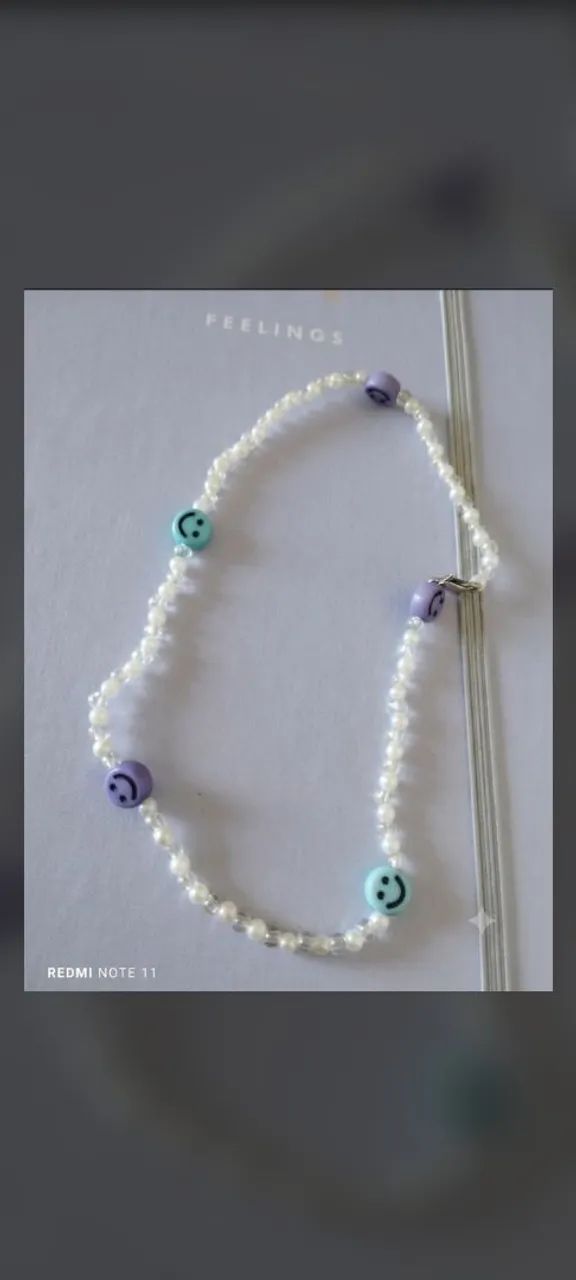 Colar de Pérolas com Miçangas Smile