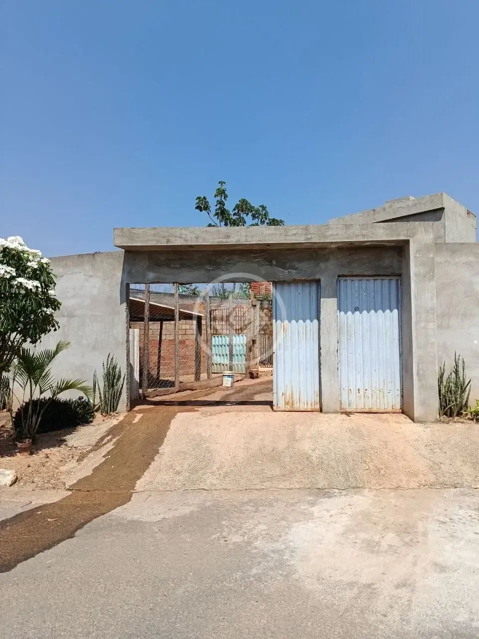 VENDO AGIO DE CASA NO VALE DA SERRA codigo: 380940