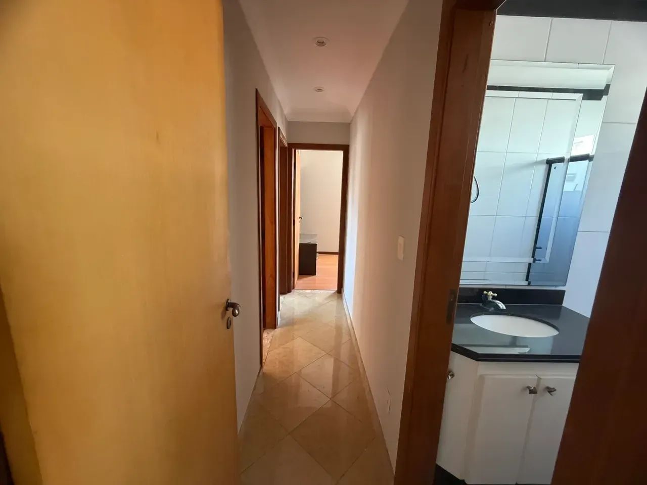 Apartamento três quartos - Foto 5