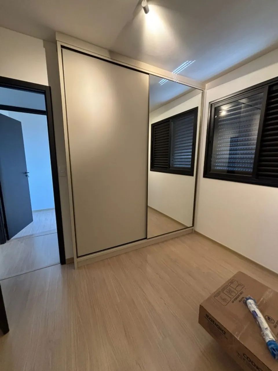 ALUGO APARTAMENTO EM MARINGA, COM 2 QUARTOS (1 SUITE), PRÓXIMO A UNICESUMAR, ZONA 08 - Foto 4