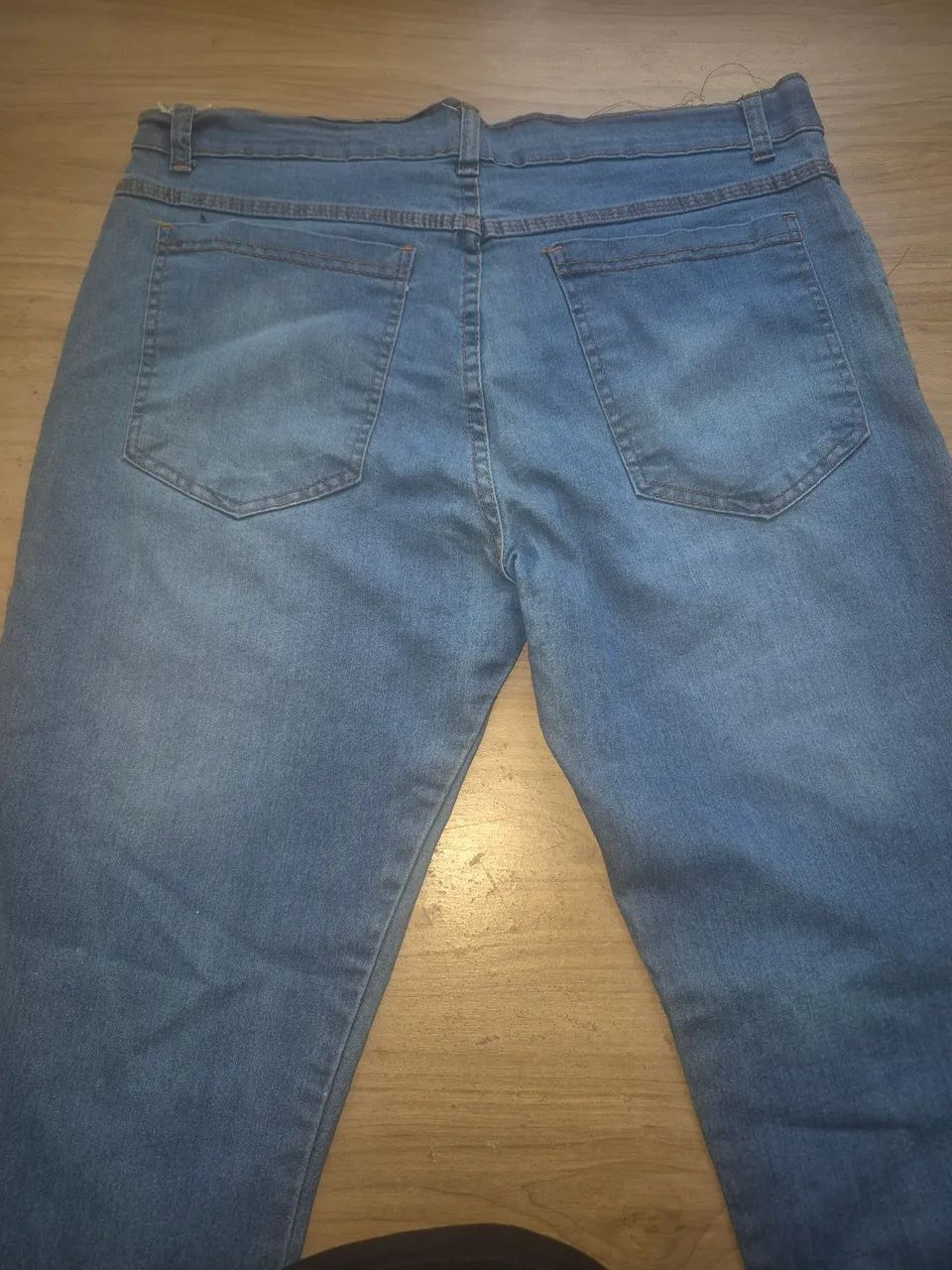 Vendo calça jens Oakley - Foto 2