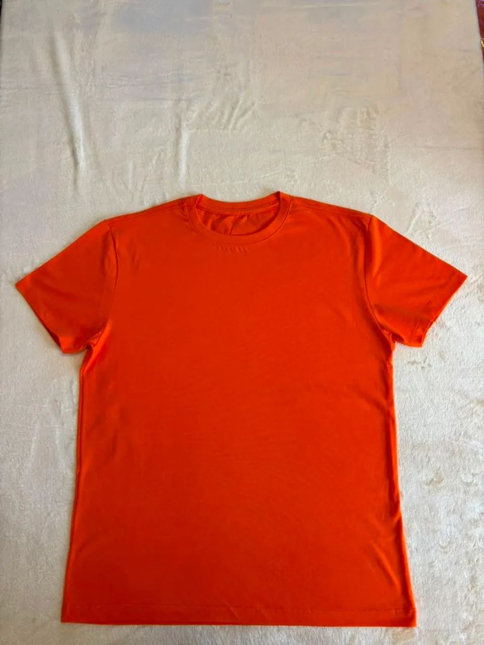 Camiseta laranja 