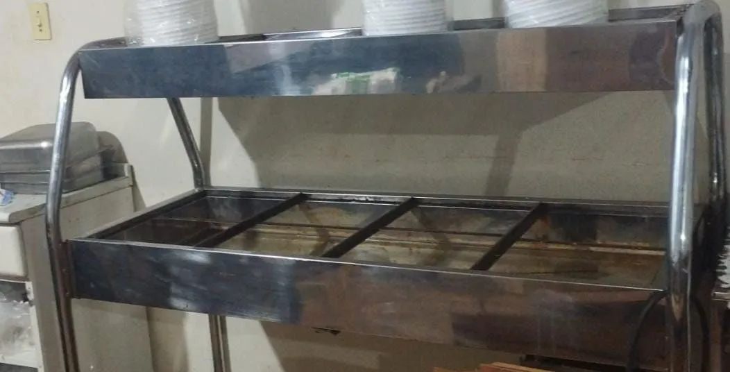 Vendo buffet 12 cubas