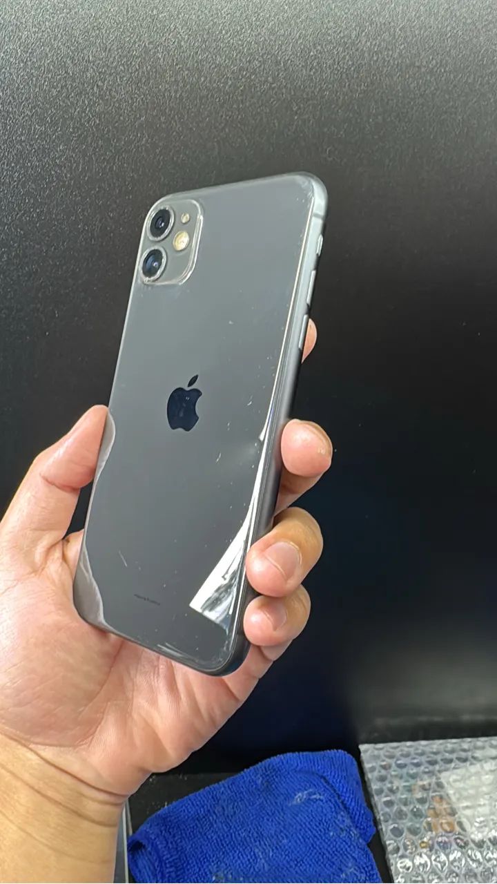 iPhone 11 64 gigas todo original  - Foto 3