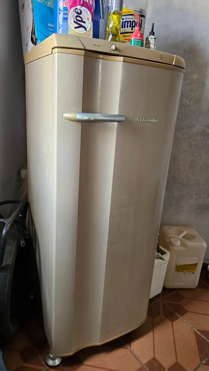 Geladeira baratim