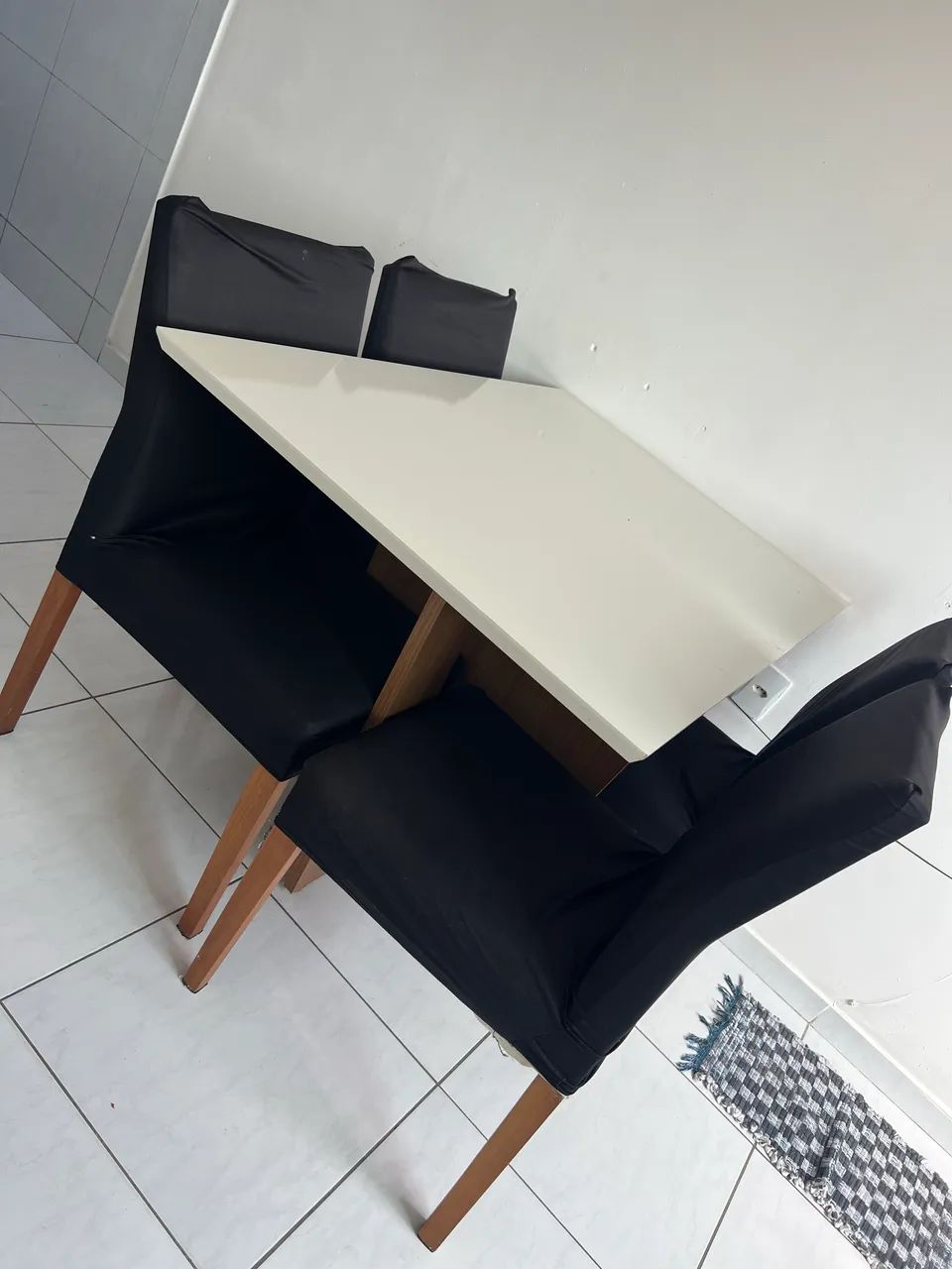 Vendo mesa 4 cadeiras  - Foto 3
