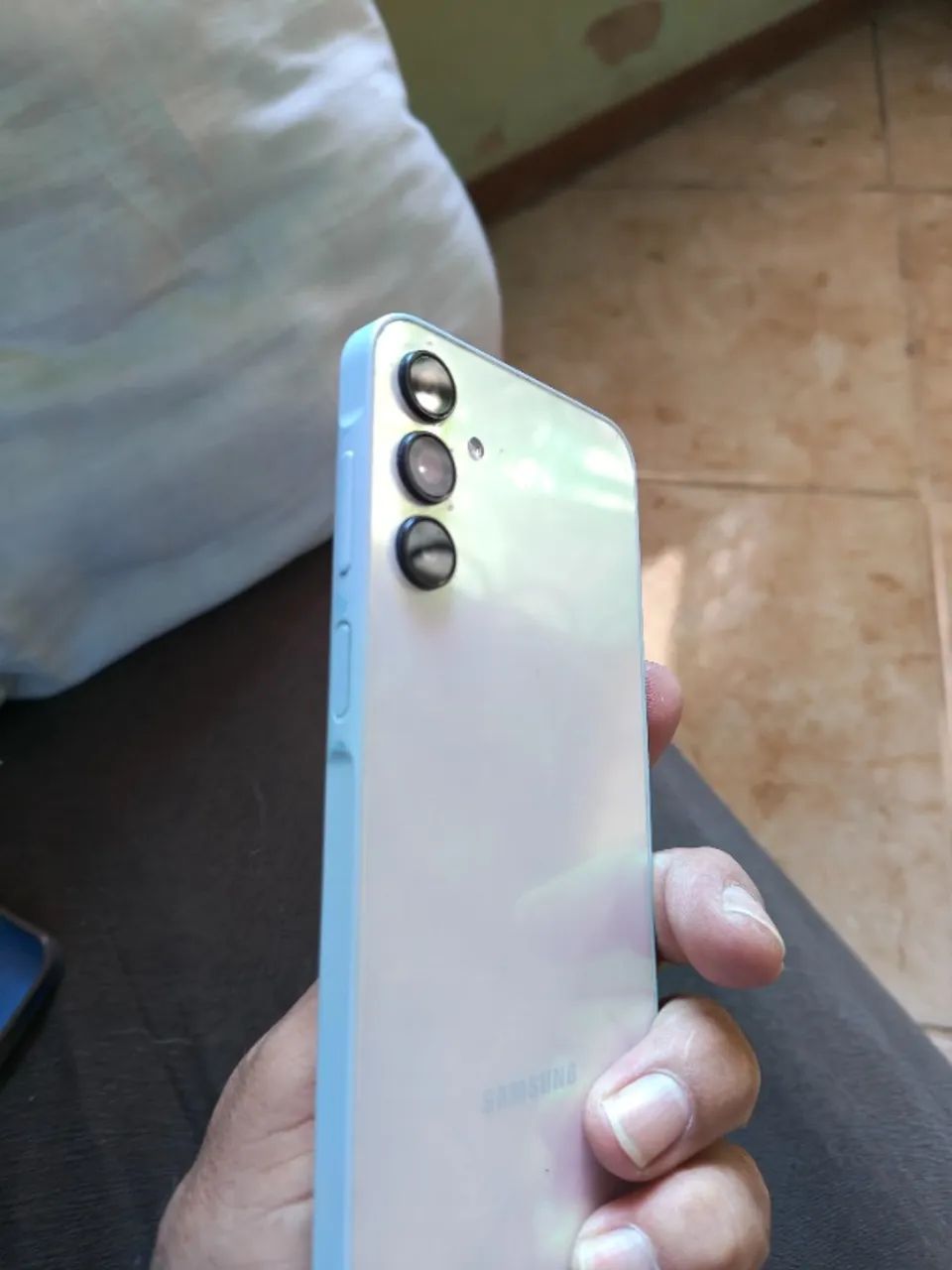 Samsung A15 - Troco por violão.