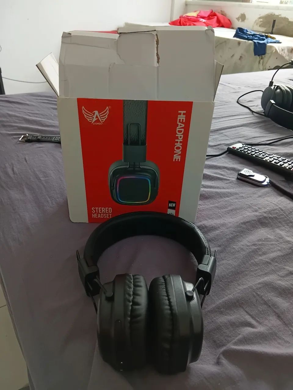 Headphone stereo com microfone nele pode usar com ou sem fio