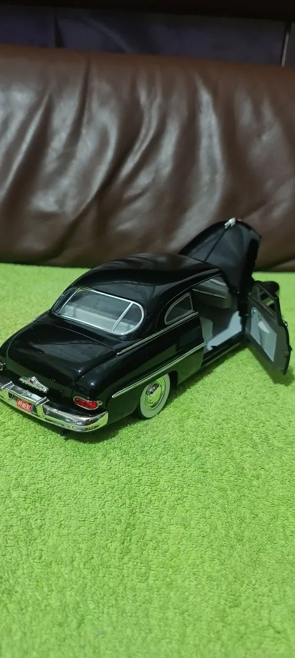 Miniatura 1/18 Ford Mercury UTRL - Foto 2