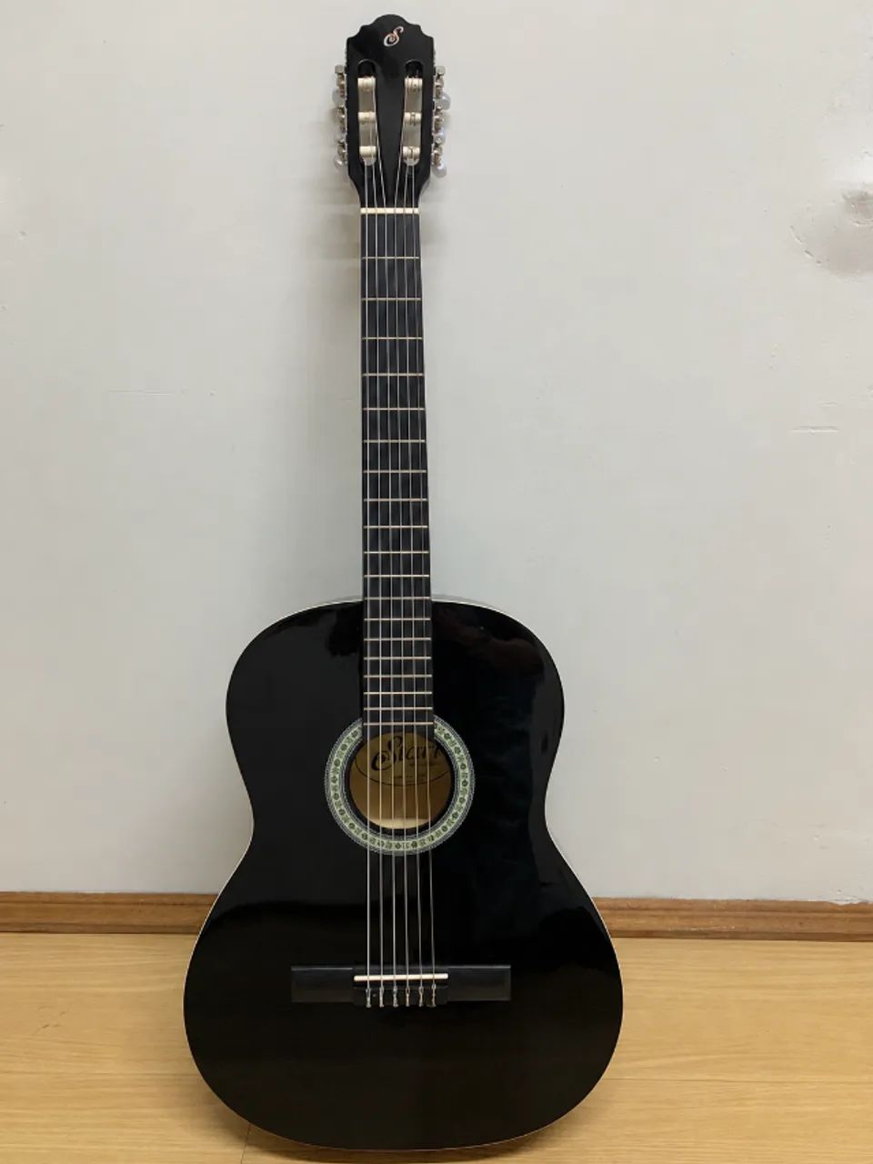 Violão gianini start com cordas de aço e de nylon *)