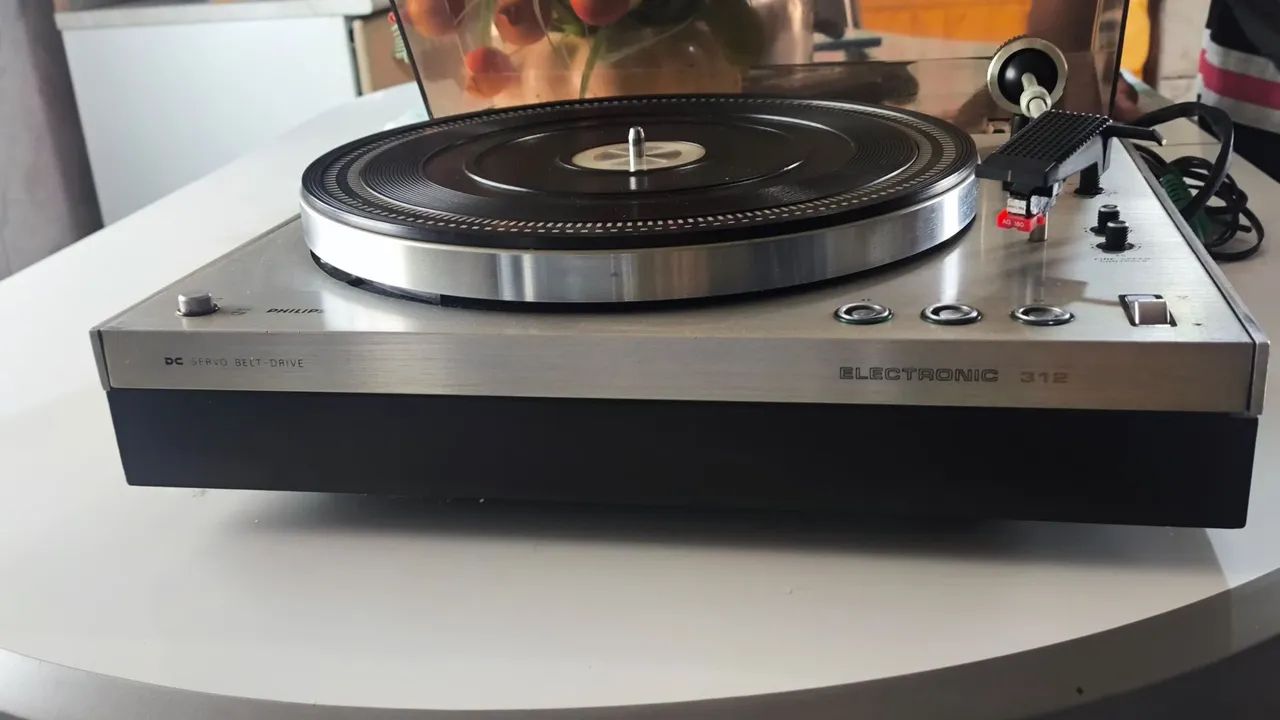 Toca Disco Philips Eletronic 312 ( Geléia ) - Foto 2