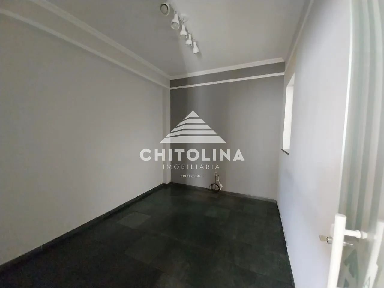 Sala para alugar, 80 m² por R$ 1.800,00/mês - Centro - Itapetininga/SP - Foto 3