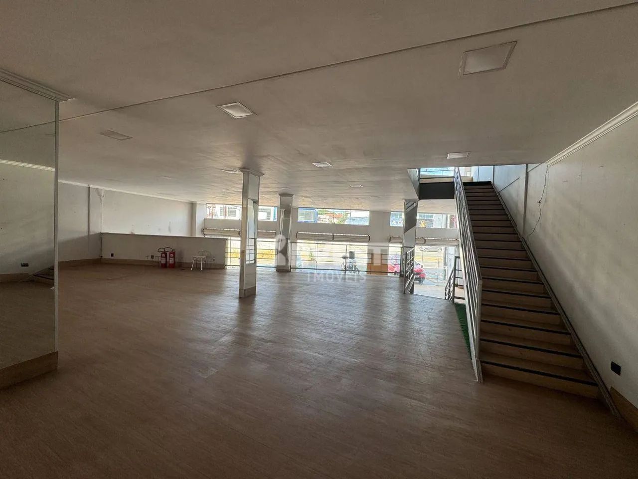 Loja comercial Av. Jamel Cecício próximo ao Flamboyant - Goiânia/GO - Foto 5