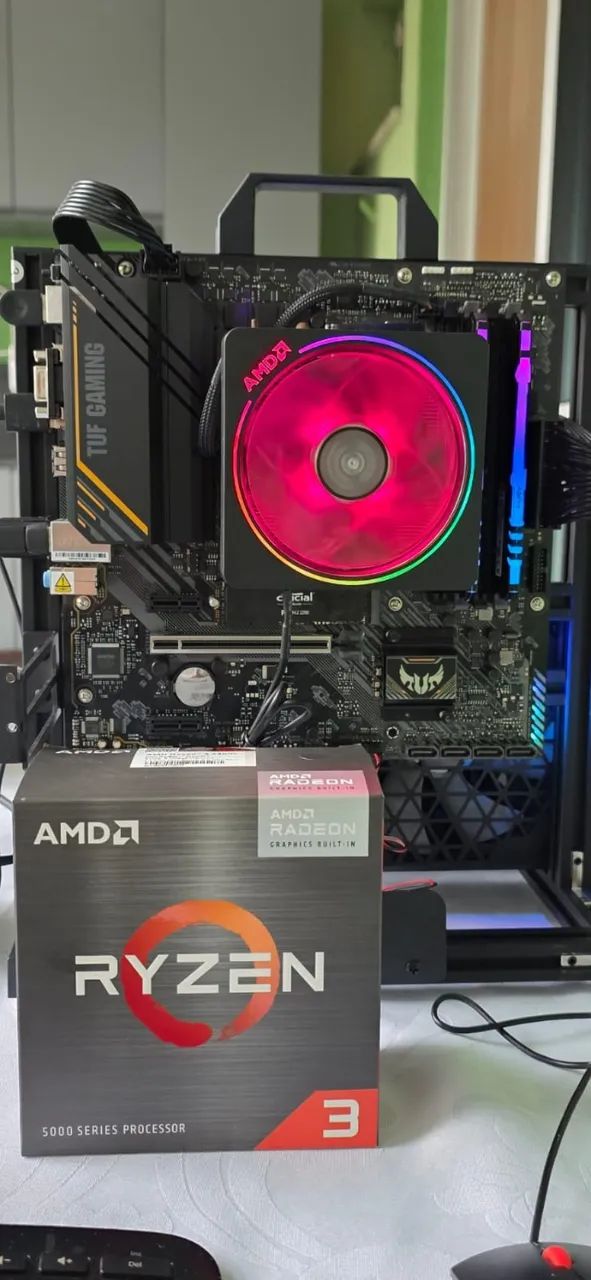 Processador AMD Ryzen 3 5300G, 4GHz, Cache 8MB, 4 Núcleos, 8 Threads, AM4, Vídeo Integrado