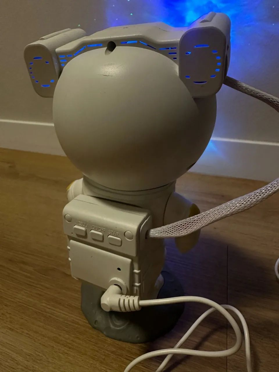Projetor Astronauta Galáxia LED - Foto 3