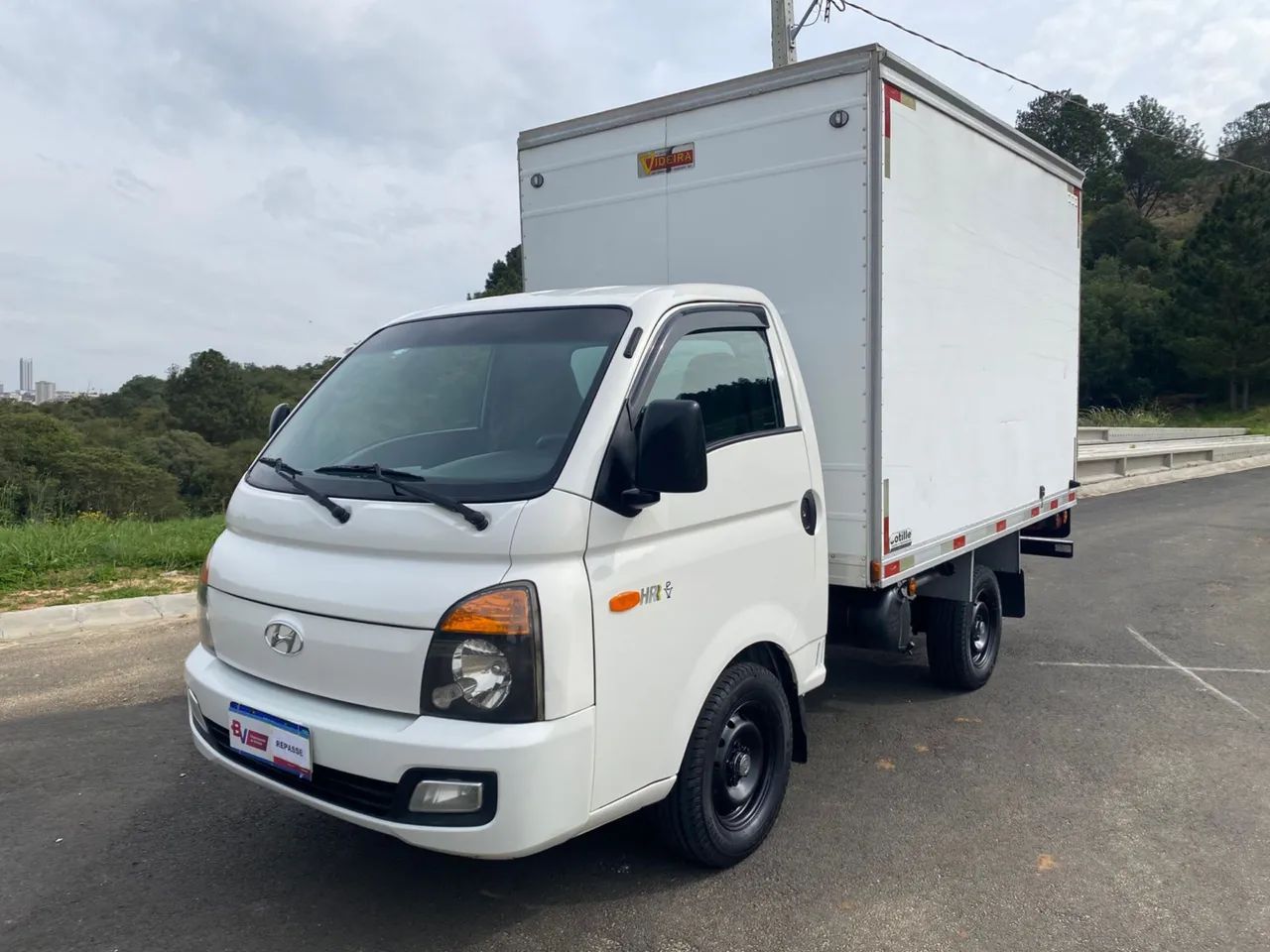 Hyundai Hr HR 2.5 TCI Diesel (RS/RD) 2016