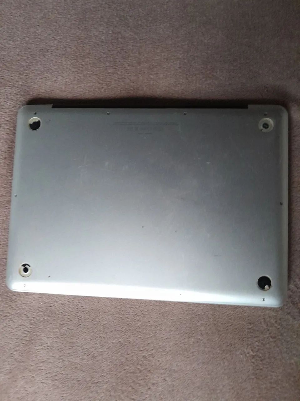 Mac book pro 13 polegadas antigo usado com defeito,  vendo para tirar as peças.  - Foto 3