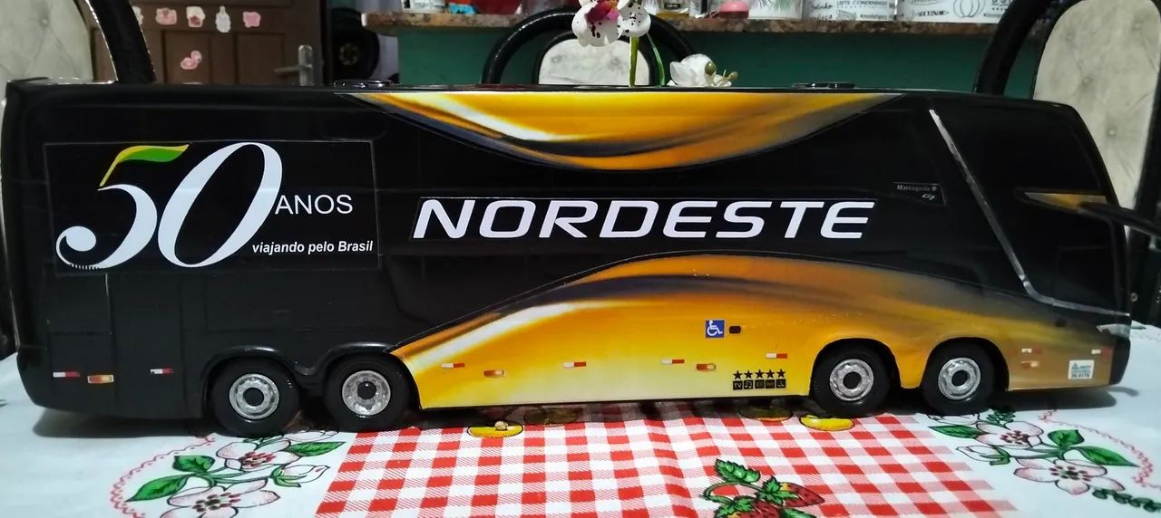Miniatura de ônibus  - Foto 3