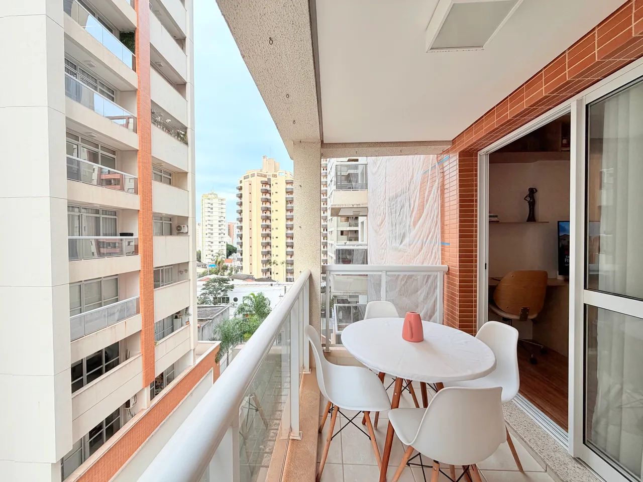 Apartamento para alugar com Mobiliado e 1 quarto, 50 m² - Botafogo - Foto 4