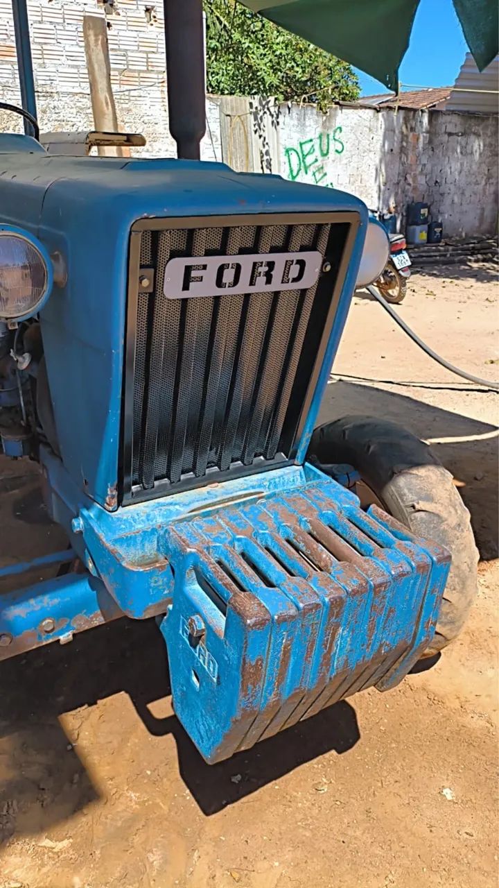 Trator Ford 6600 - Foto 2