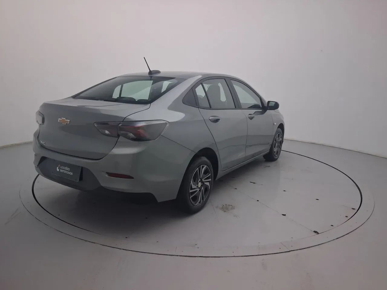 Chevrolet Onix Activ 1.4 8V Flex Aut. 4P, foto 5 de 18