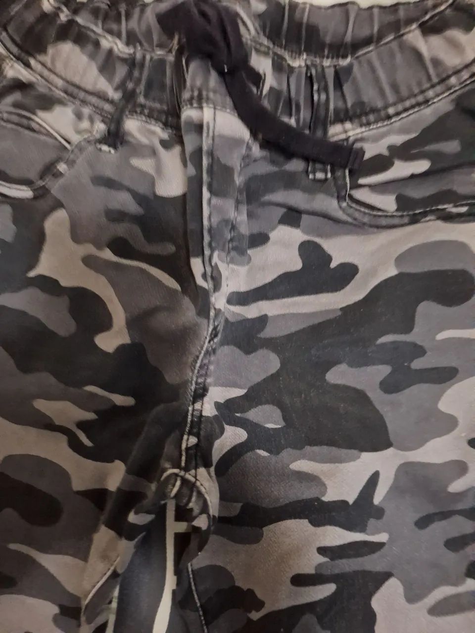 Calça jeans usada uma vez tam 36