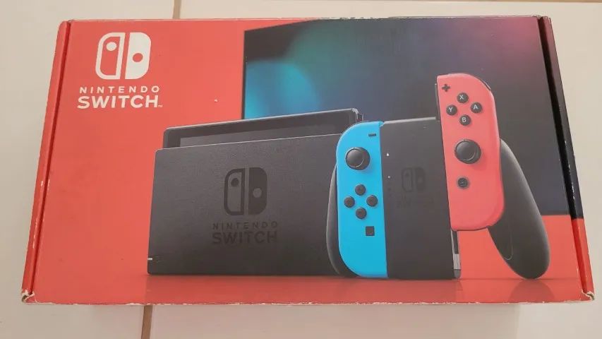 Nintendo Switch V2 na Caixa