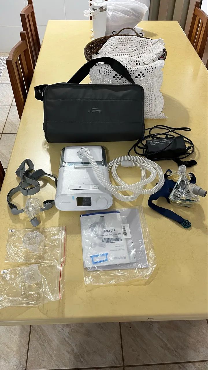 CPAP Philips Respironics com umidificador kit COMPLETO ( usado poucas vezes, esta novo ) - Foto 2