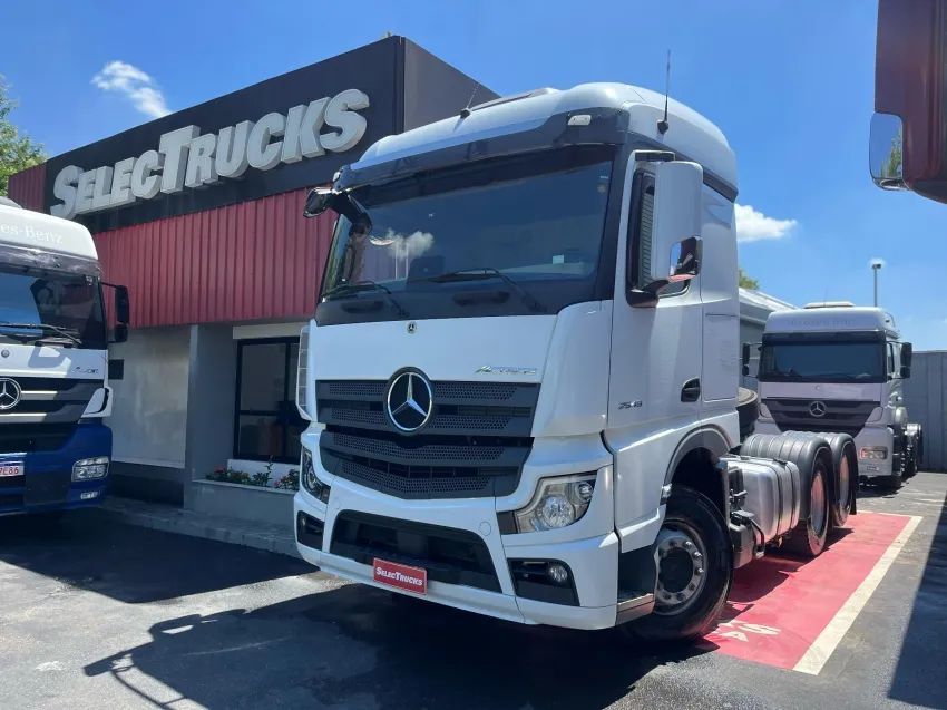 Mercedes-Benz Actros 2548 6x2 23/24 Selectrucks - Foto 3