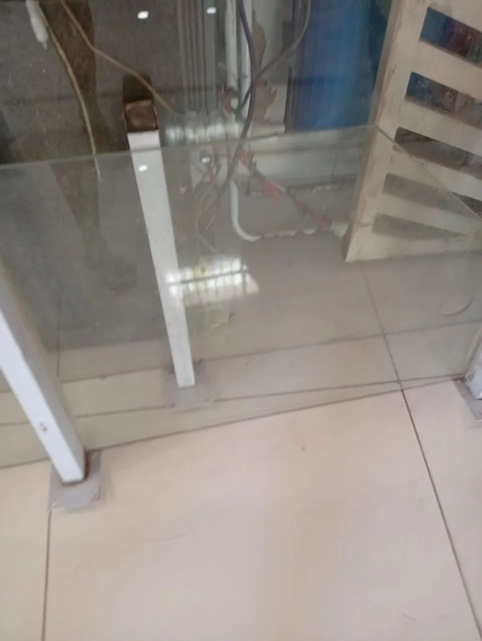 Mesa suspensa  - Foto 2