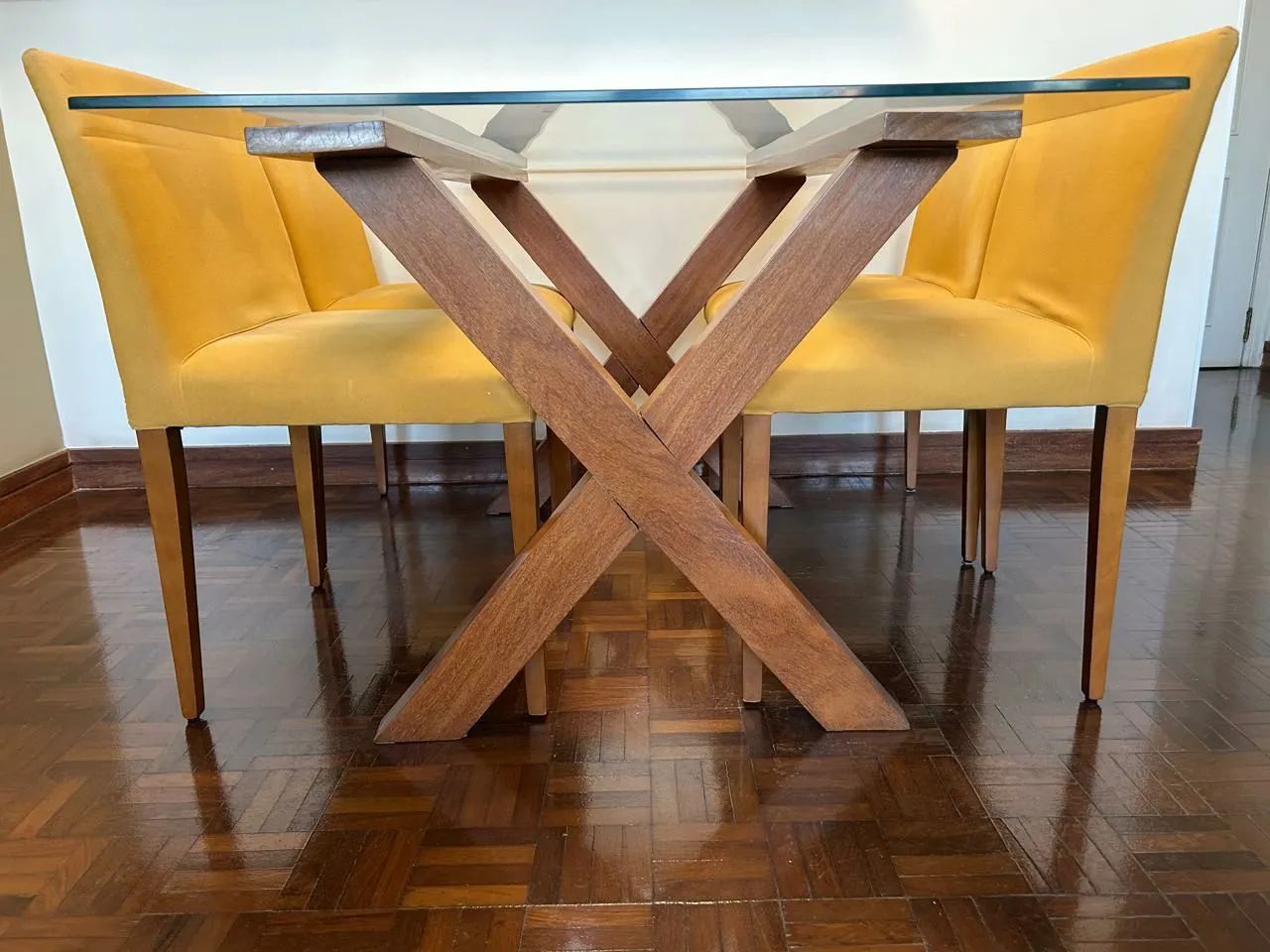 Conjunto de Mesa de Vidro com 4 Cadeiras - Foto 3