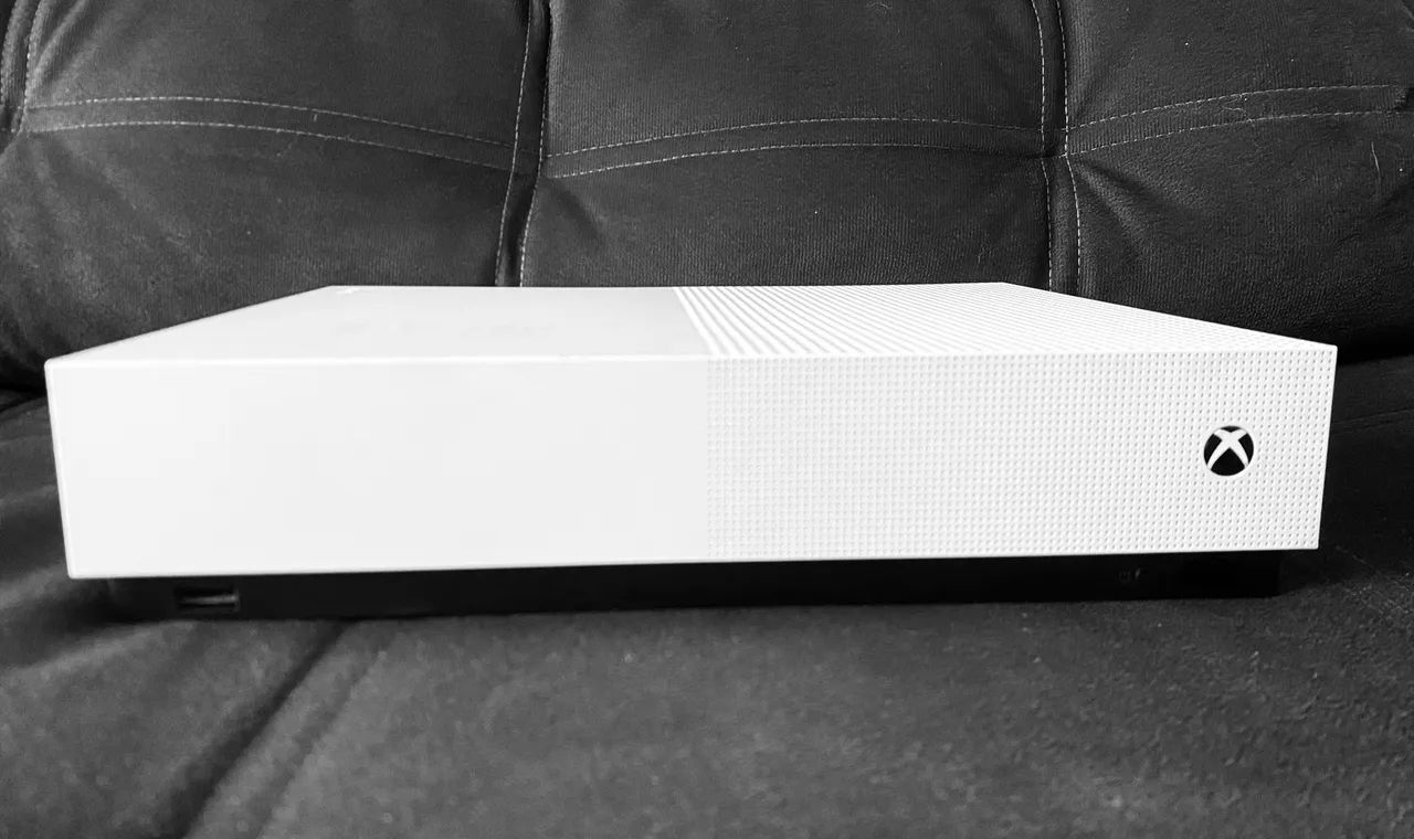 Vendo Xbox one S usado  - Foto 3