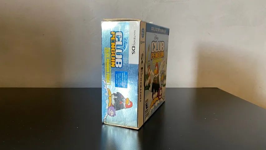 Jogo Club Penguin - Box Colecionador Nintendo DS - Elite Penguin Force - Foto 2