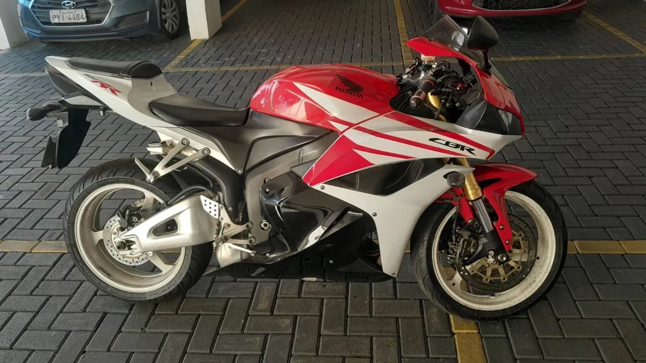 VENDE-SE CBR600RR  - Foto 2