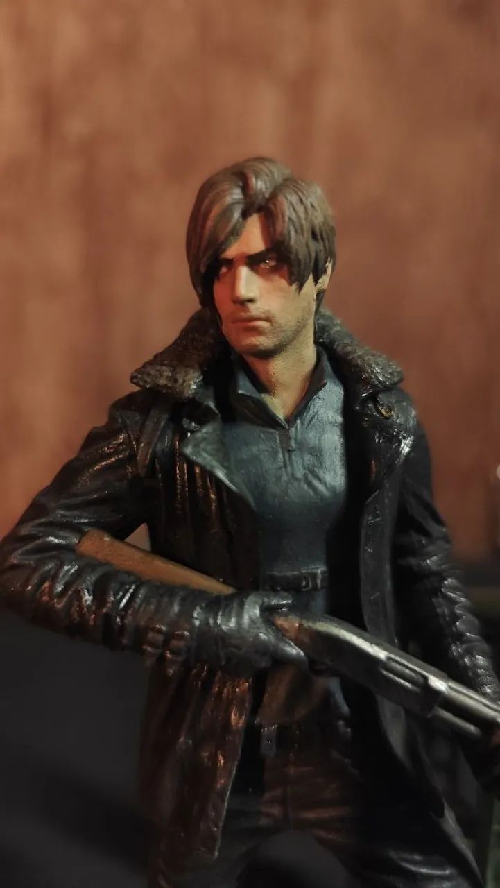 Figure Leon Kennedy RE9 1:12 - Foto 5