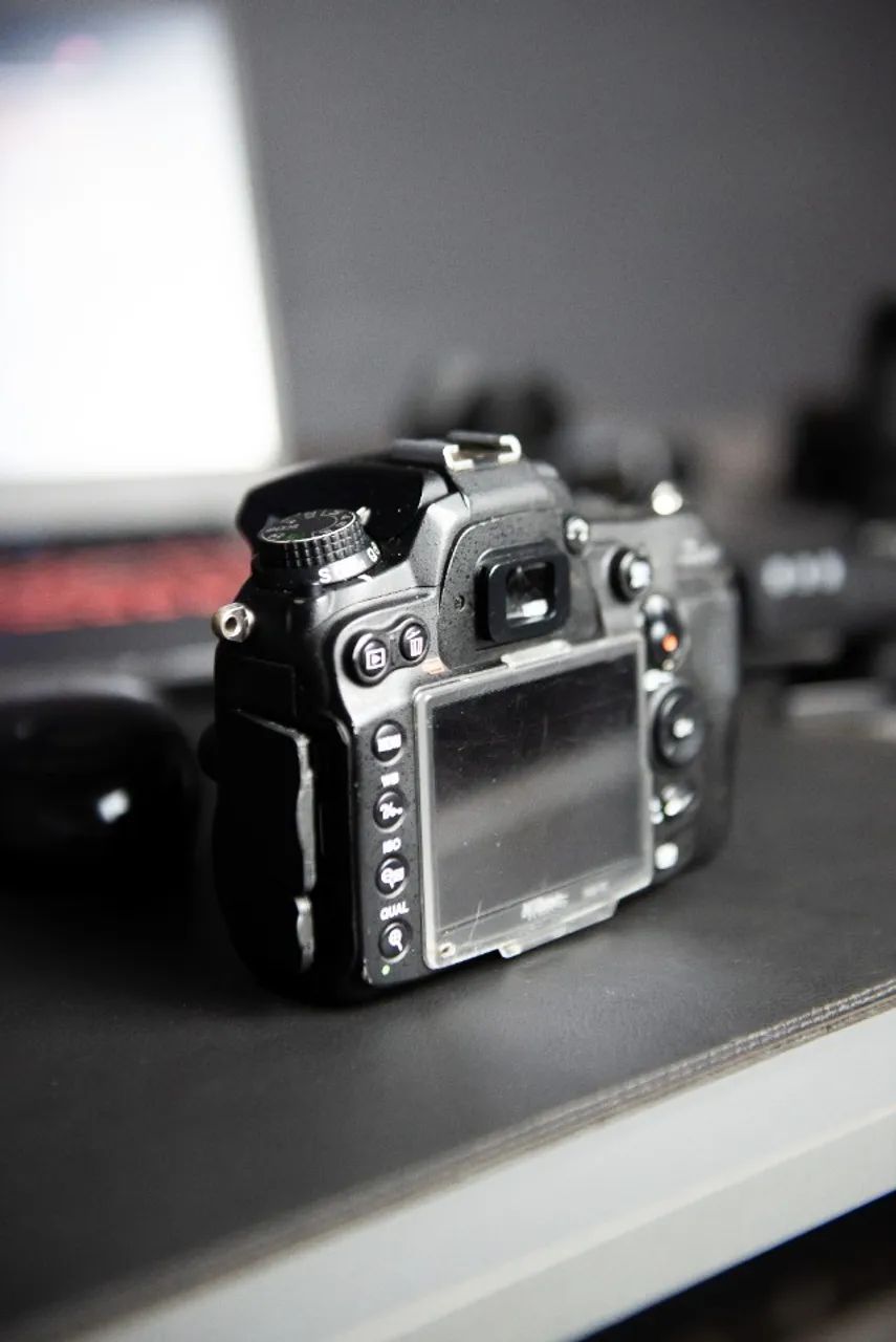 Nikon D7000 - Foto 2
