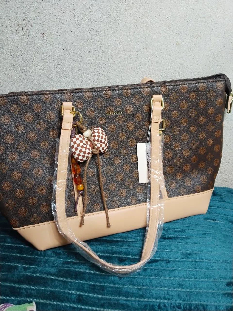 Bolsa Ombro Grande cabe até Notebook 